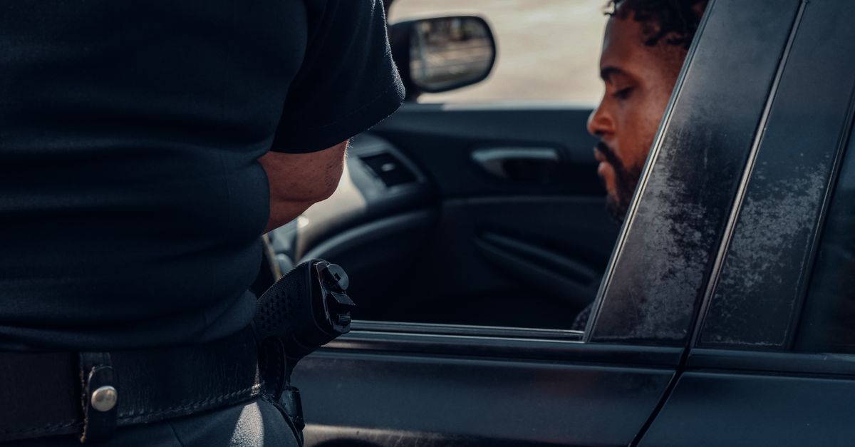 Multas en un auto rentado: cómo te las cobra la empresa