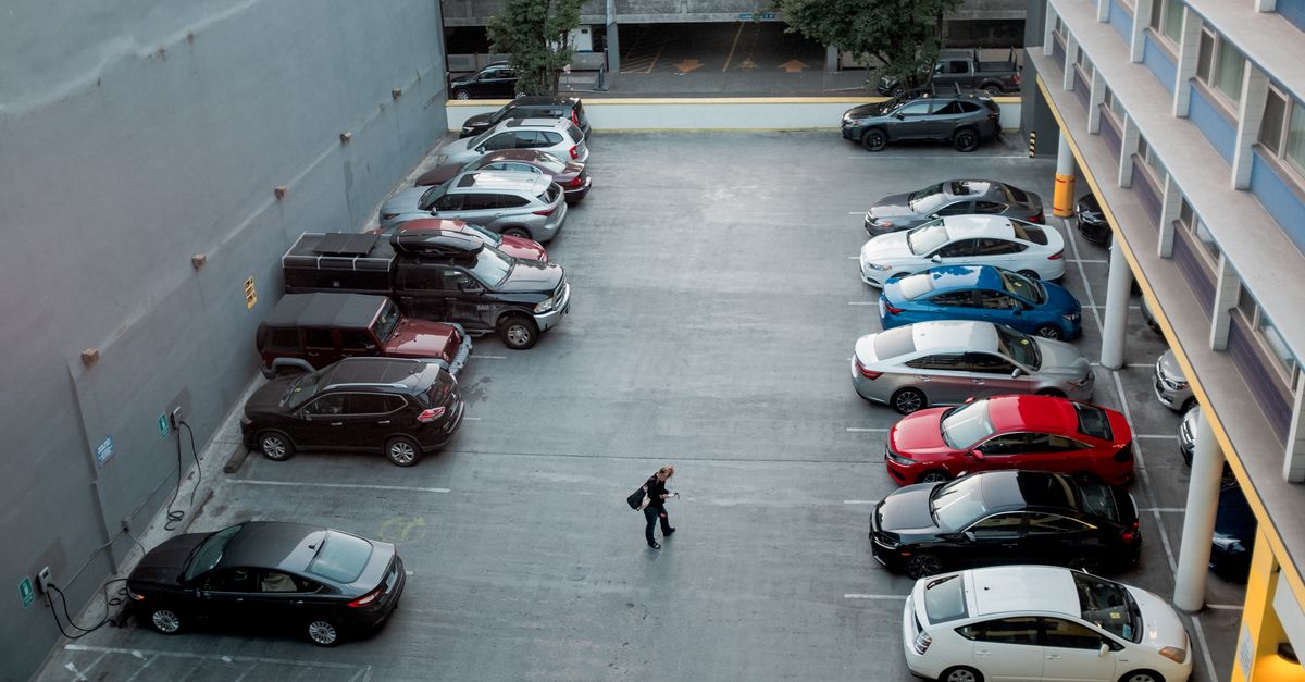 Consignación o venta directa: cómo comparar tu opción