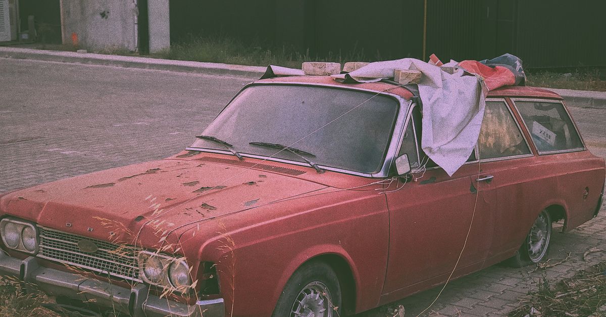 Asegurar un coche clásico: por qué se valúa distinto